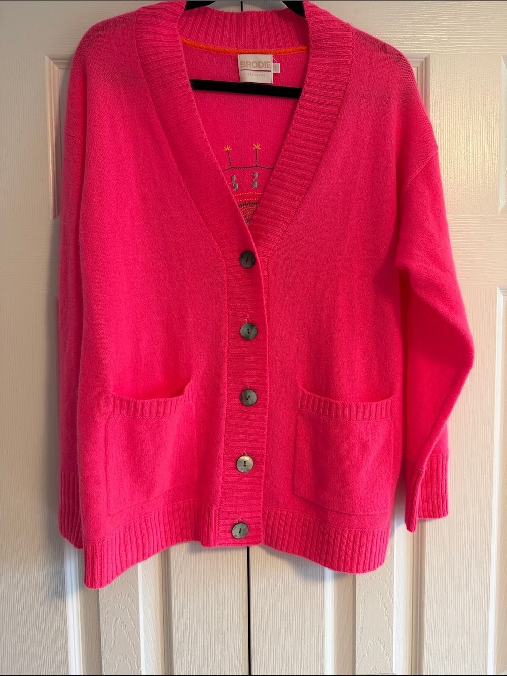 Brodie Cashmere Bright Pink Evil Eye Cardigan Sweater XS V Neck Button Front